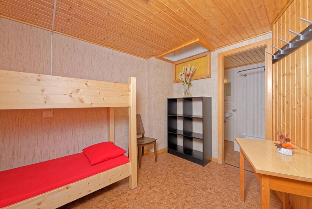 Petit Velan - Coworking & Coliving Hostel บูร์ก-แซ็งต์-ปิแอร์ ภายนอก รูปภาพ