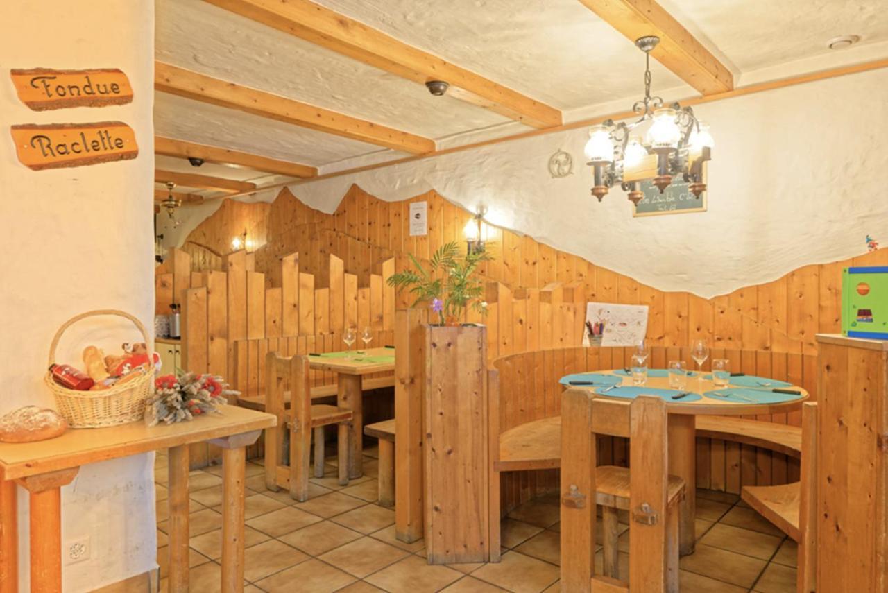 Petit Velan - Coworking & Coliving Hostel บูร์ก-แซ็งต์-ปิแอร์ ภายนอก รูปภาพ