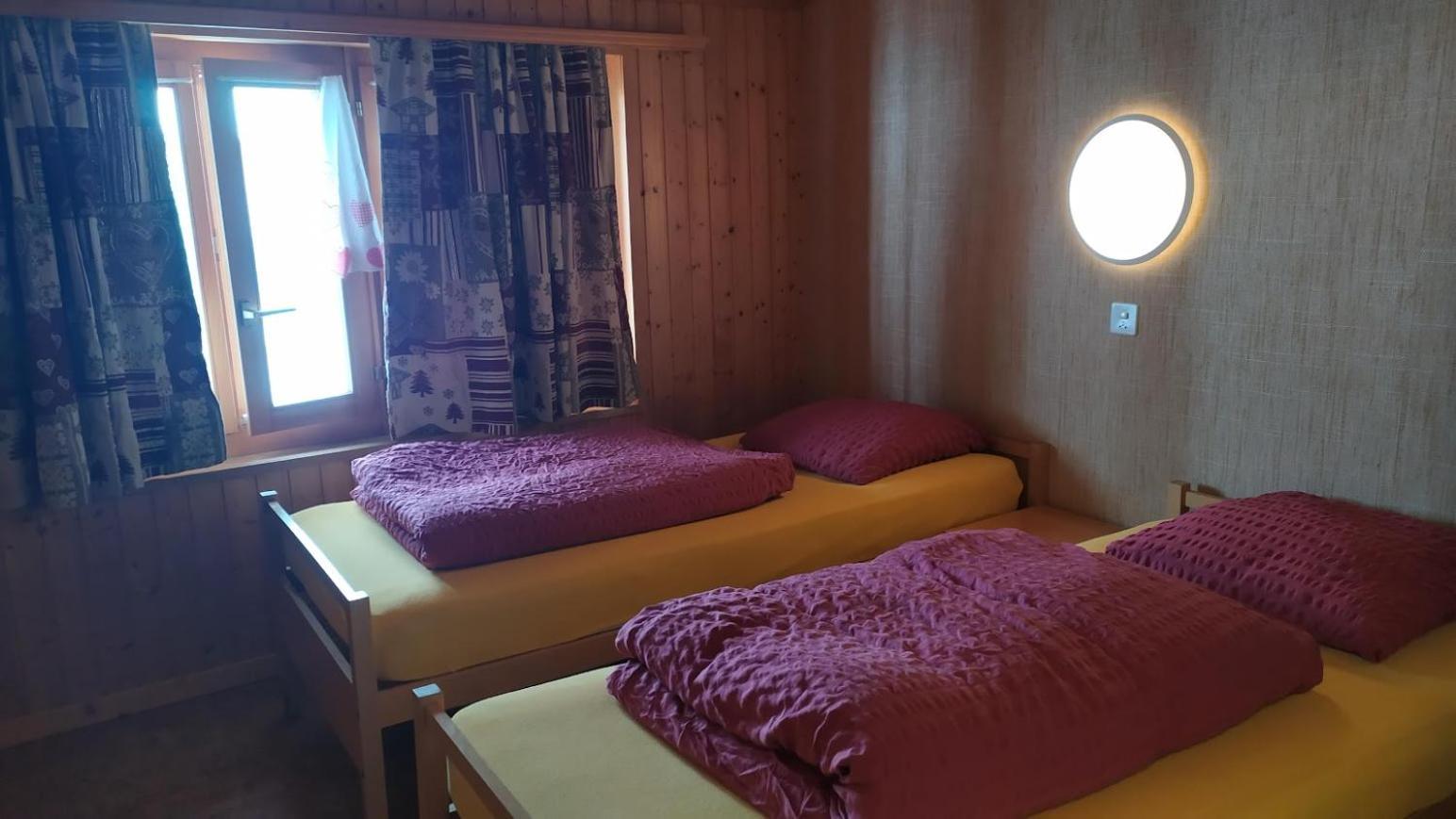 Petit Velan - Coworking & Coliving Hostel บูร์ก-แซ็งต์-ปิแอร์ ภายนอก รูปภาพ
